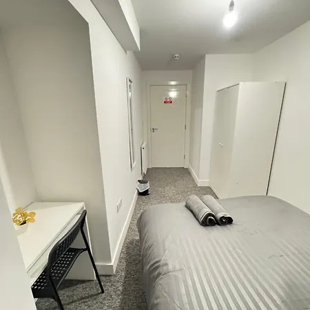 Проживання в сім'ї Comfortable Westbury-on-trym